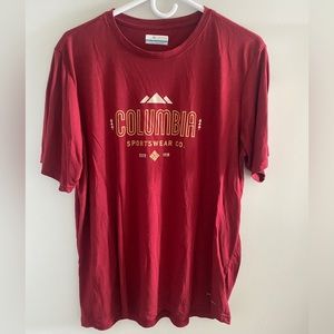 Red Columbia t-shirt, Size mens large